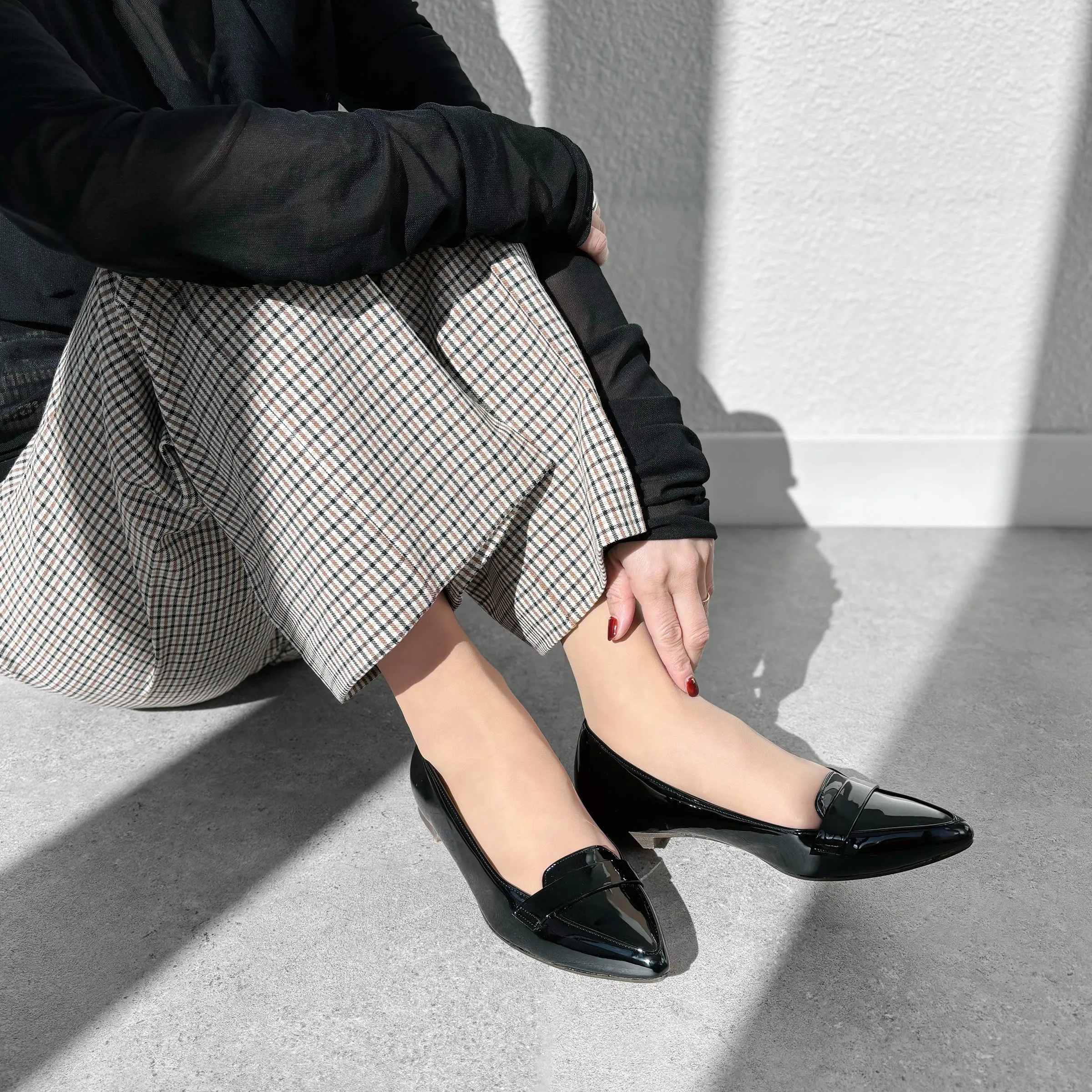 10% OFF: 2024SSBI: Low-cut pointed-toe loafers (124) Black E