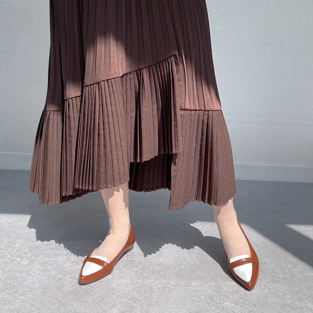 20% OFF: SSBI: Pointed Toe Loafer (124) Brown/C