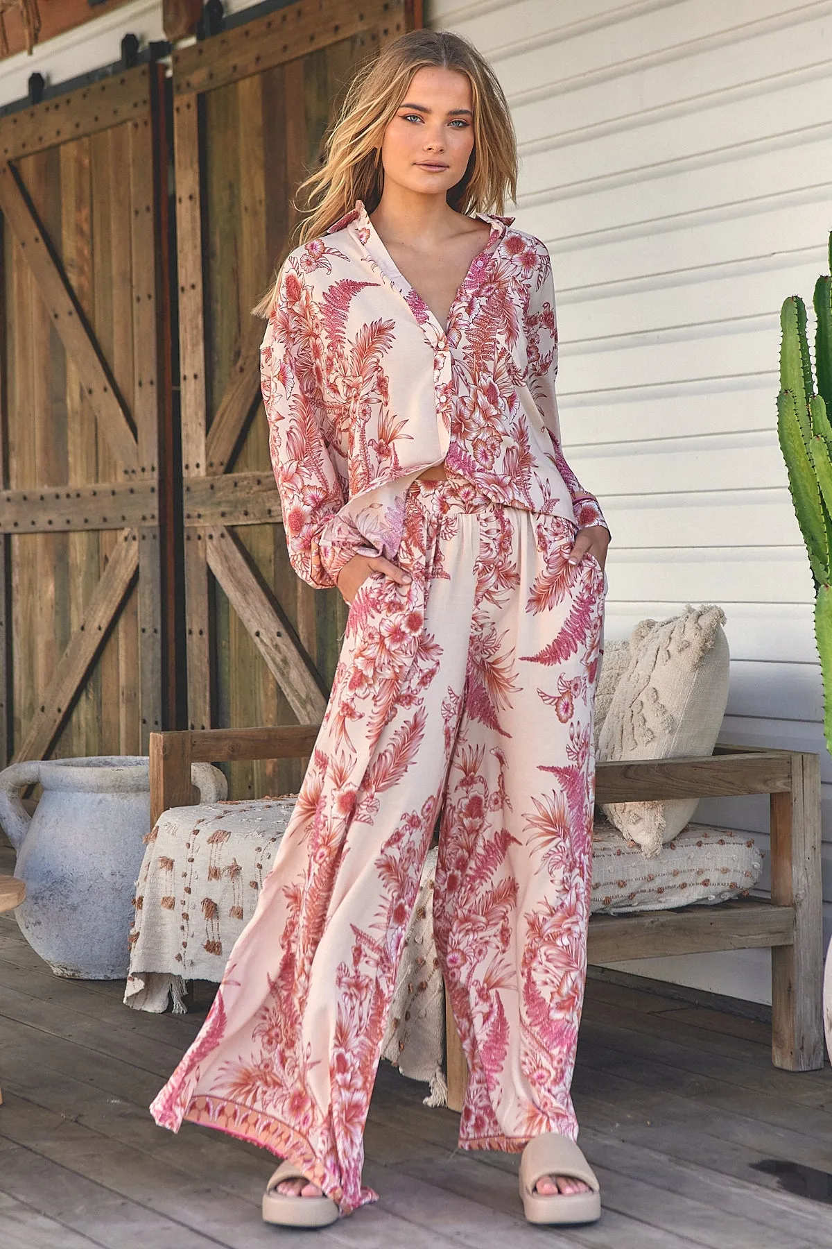 Balmy Nights Print Bombay Pants
