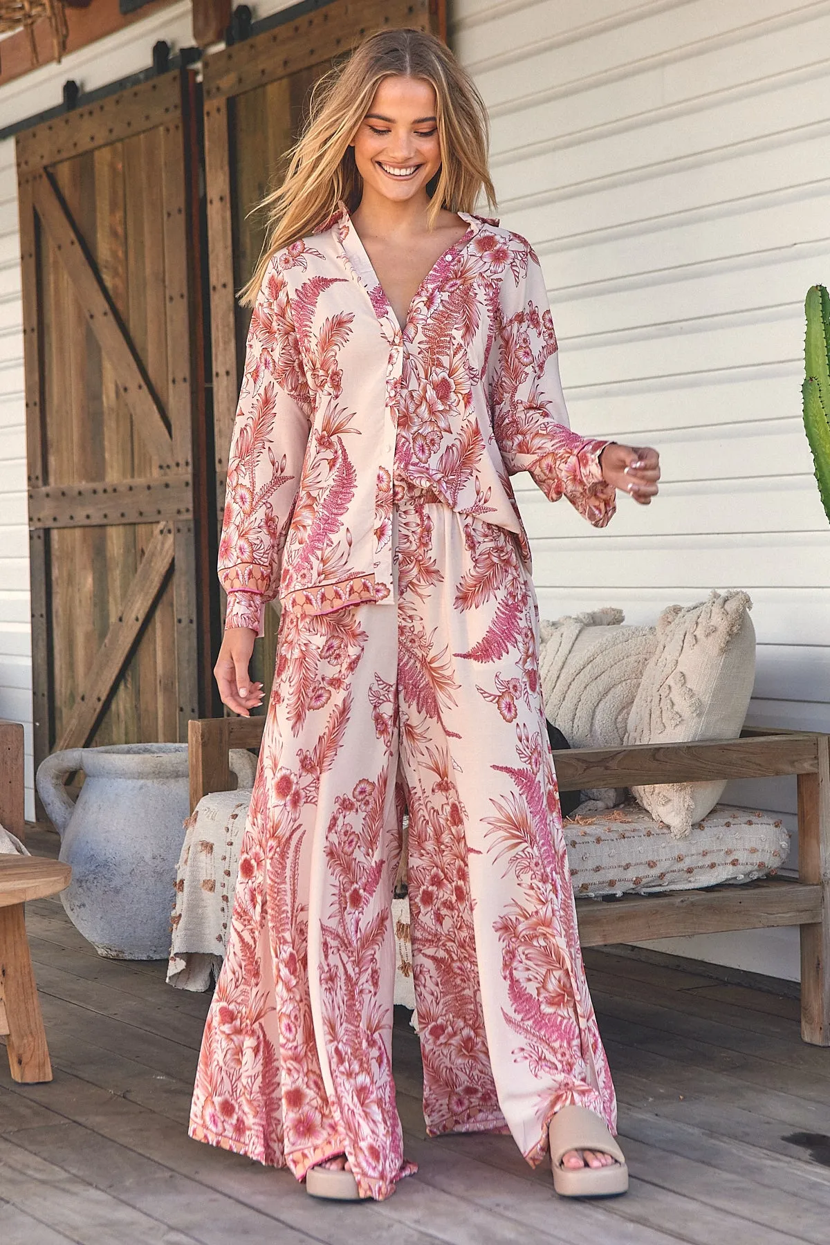 Balmy Nights Print Bombay Pants