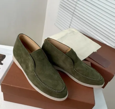 Fashionable Men's Suede Slip-On Loafers for Everyday Use