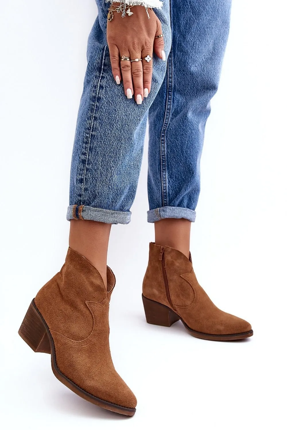 Heel boots
