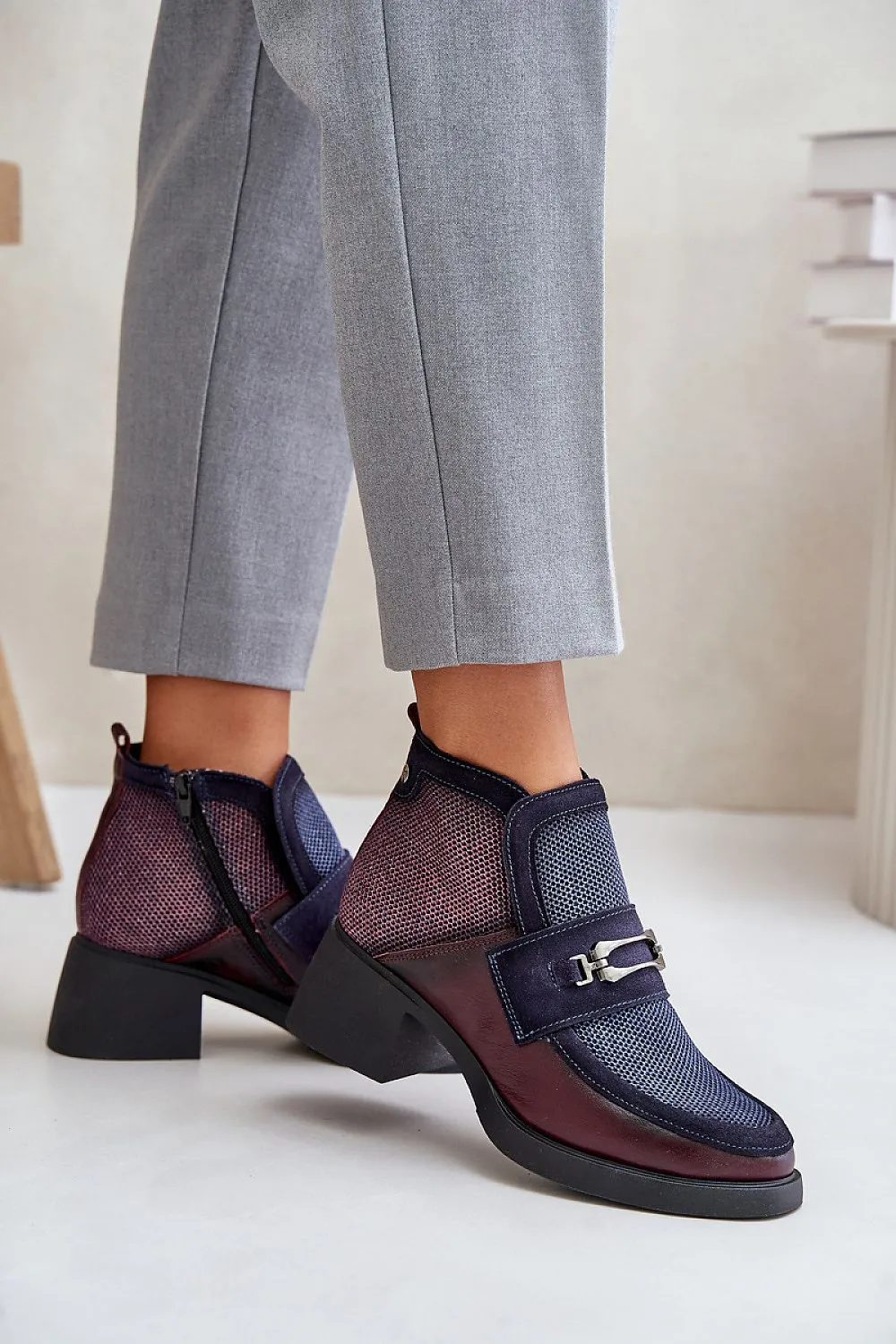 Heel boots