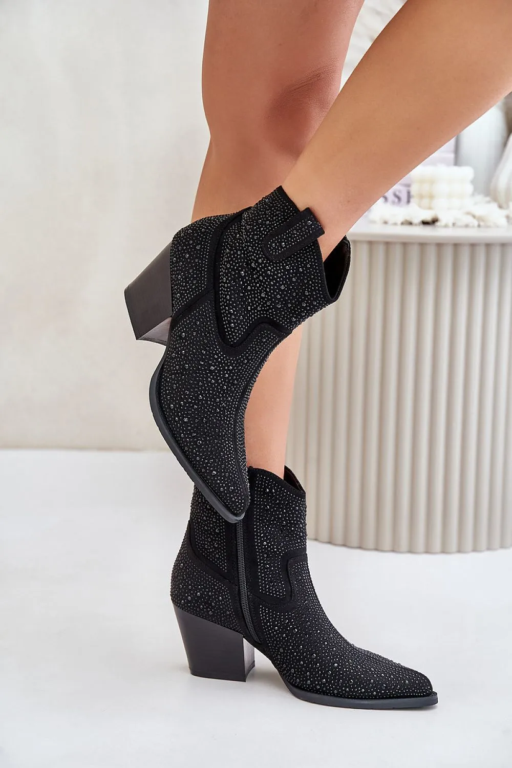 Heel boots