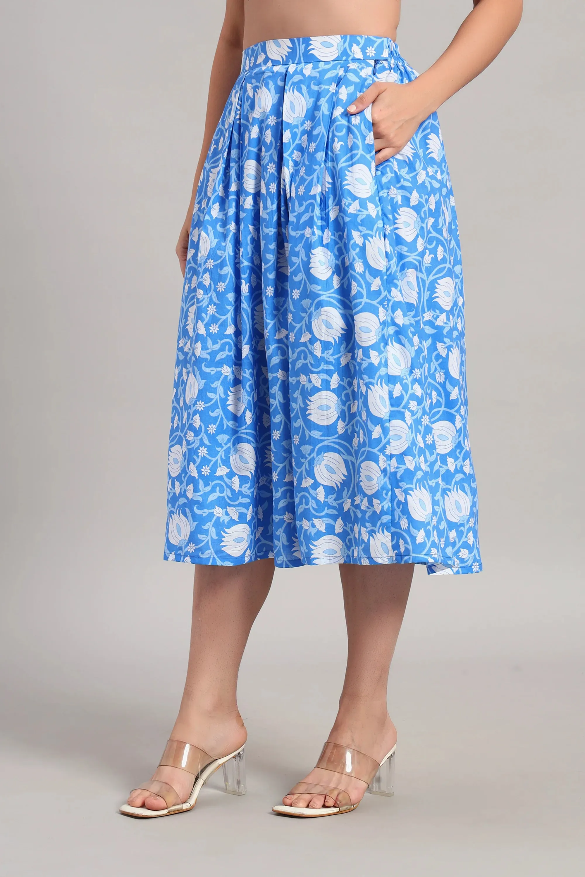 Lotus Bloom Skirt Set, Blue and White