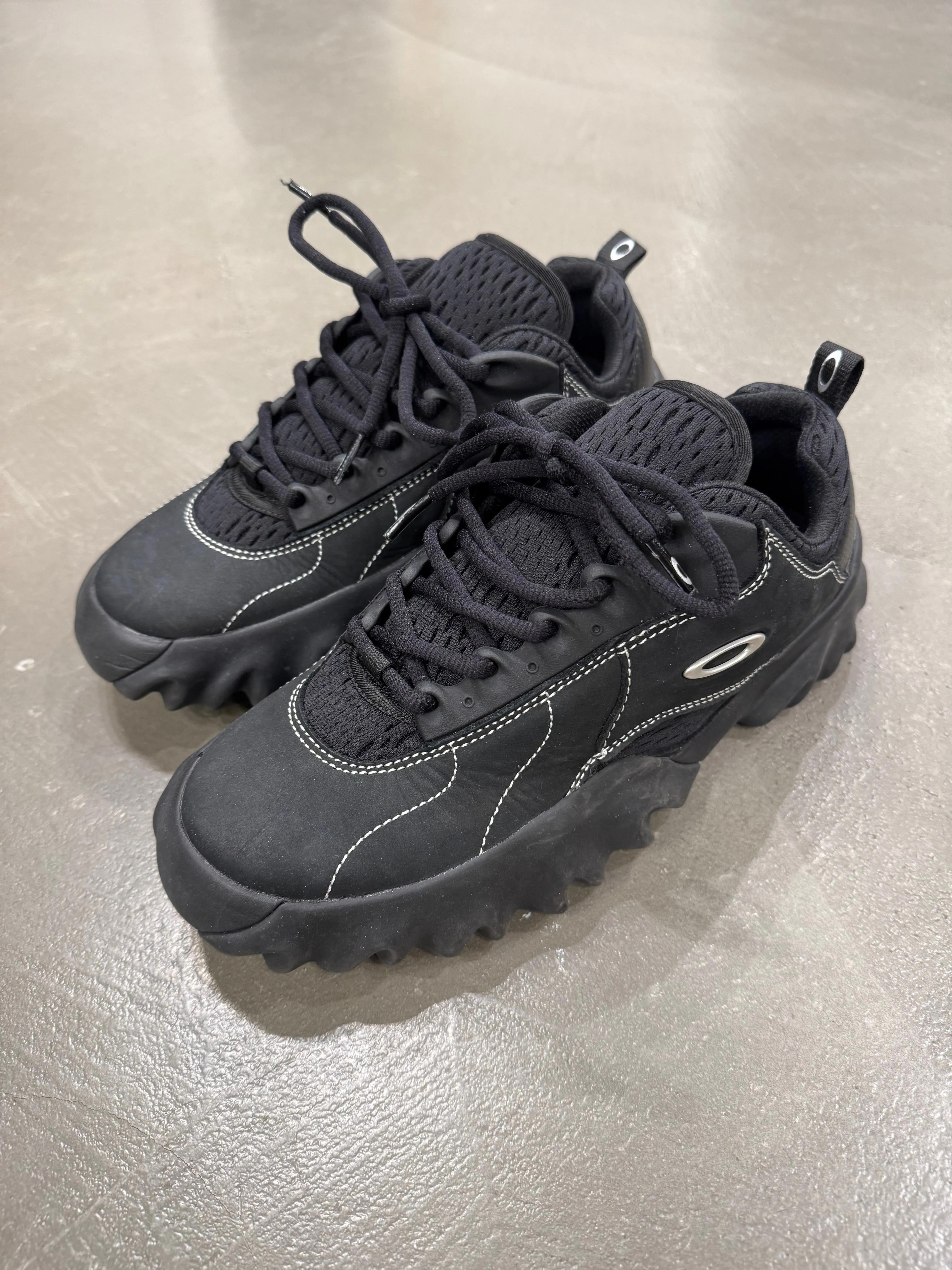 Oakley Factory Team Chop Saw Brain Dead sneakers