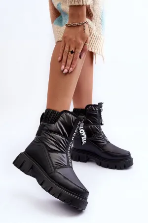 Snow boots