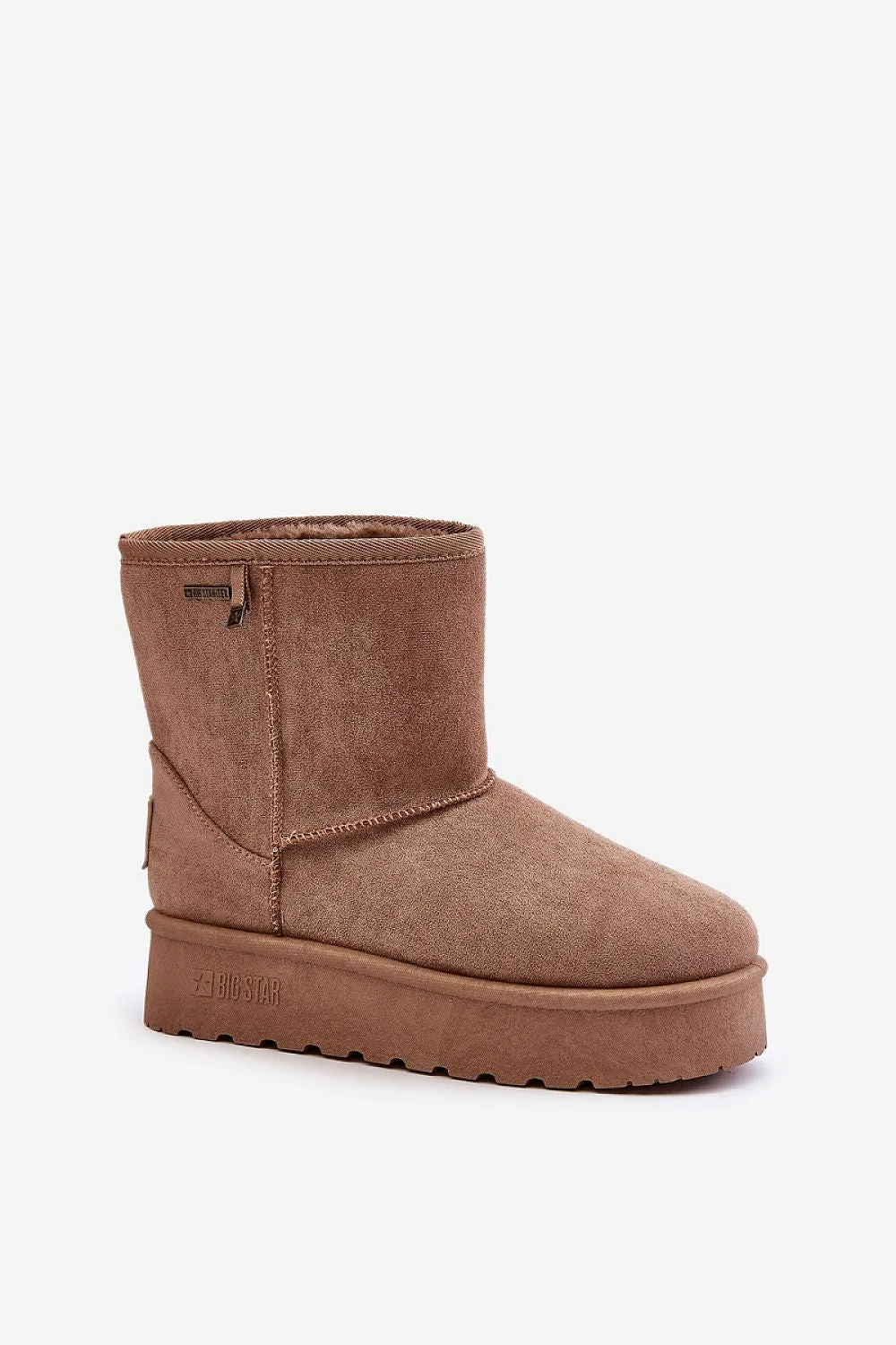 Snow boots