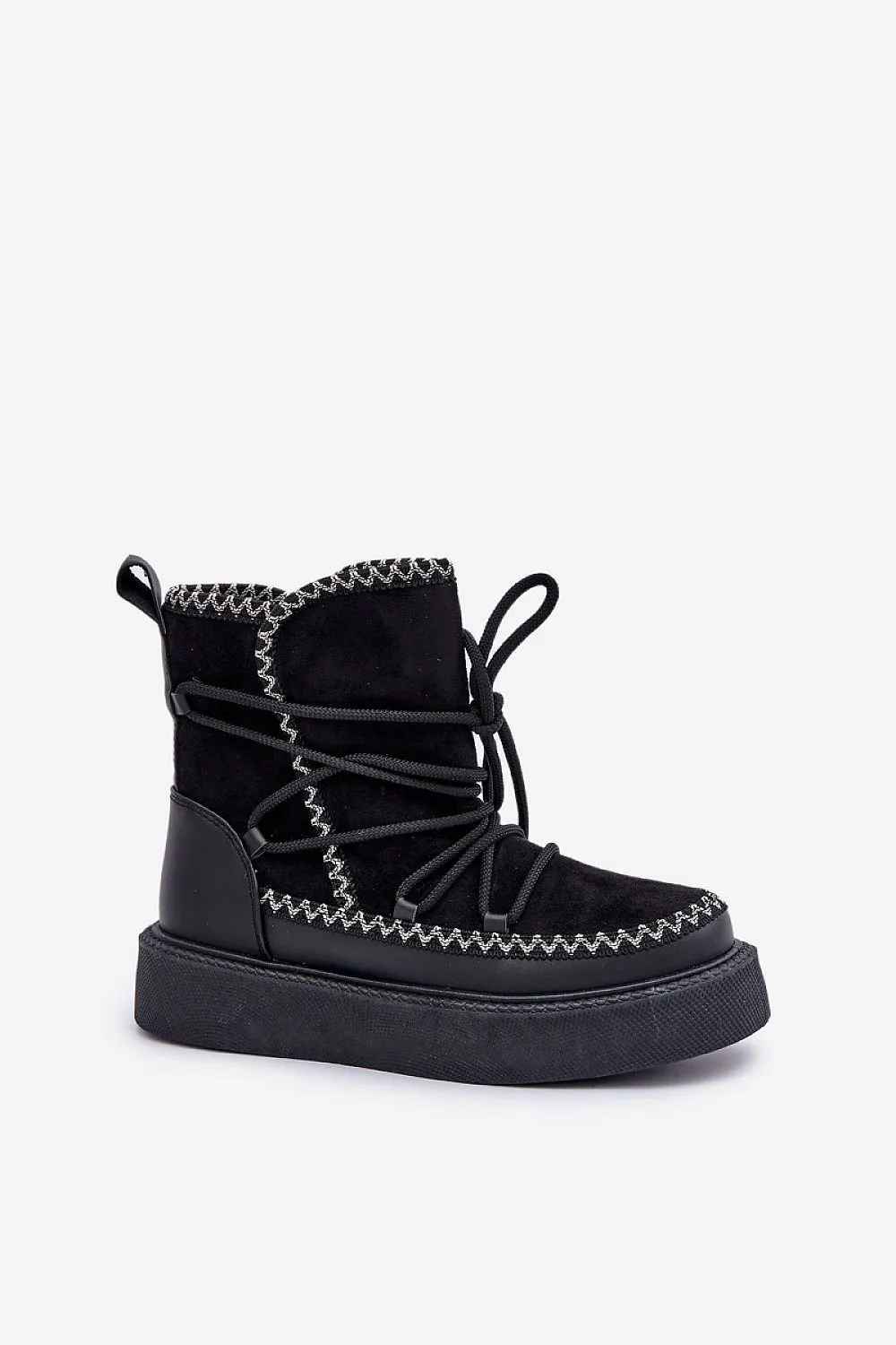 Snow boots