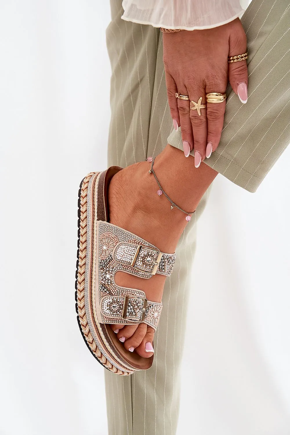 Stylish women's platform sandals